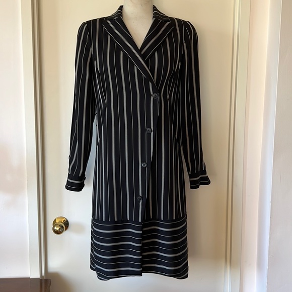 💕Karen Millen Blk/Cream Statement Sleeves Striped Dress M EUC - Picture 2 of 12